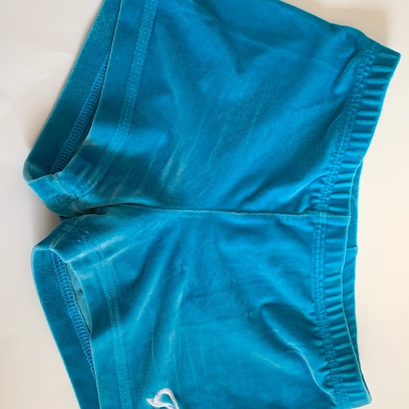 Gymnast shorts(4 colors of your choice) - Picture 2 of 5